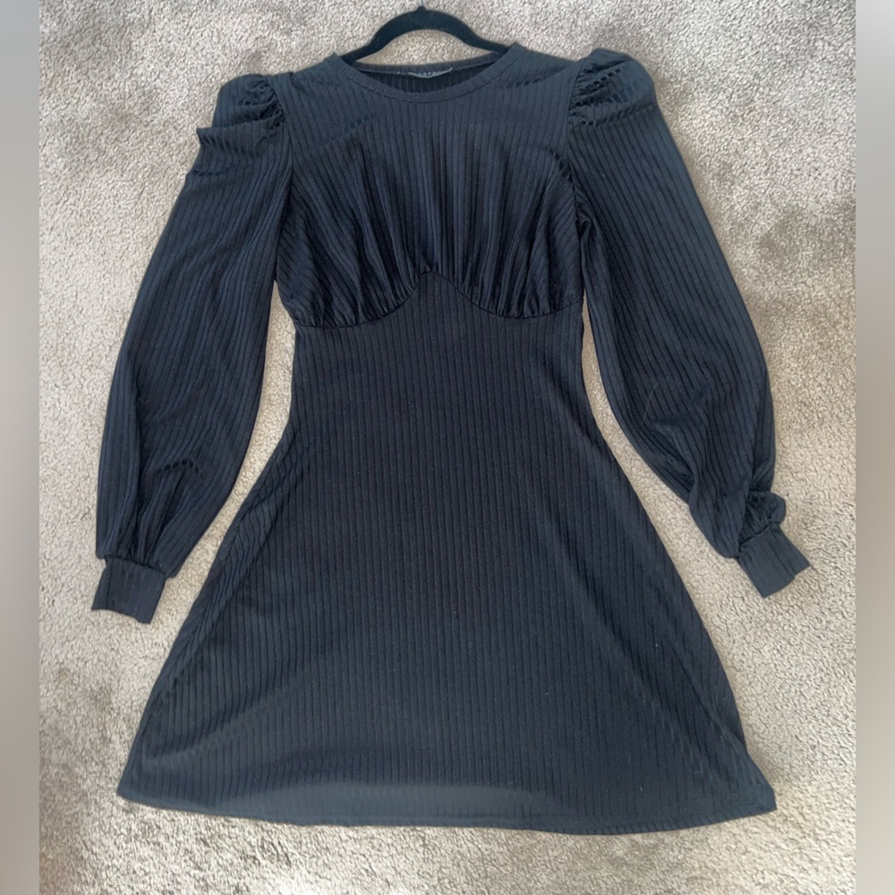 Black Ribbed Puff Sleeve Skater Dress